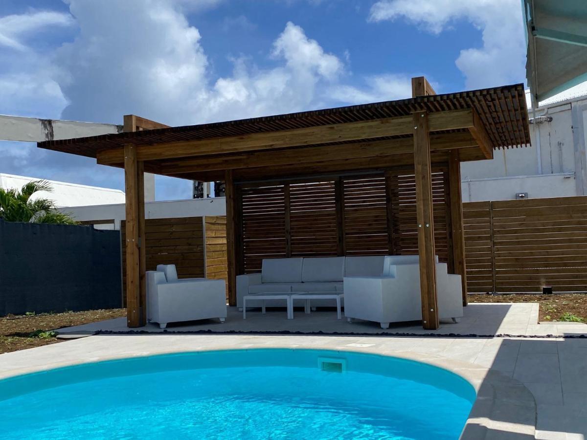 Villa Nomilou Beach Avec Acces Direct Plage Saint-Francois  Exterior photo