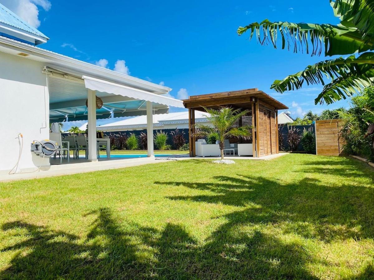 Villa Nomilou Beach Avec Acces Direct Plage Saint-Francois  Exterior photo